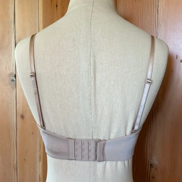 Victoria’s Secret, Bombshell Multi-Way Bra - Picture 3 of 8